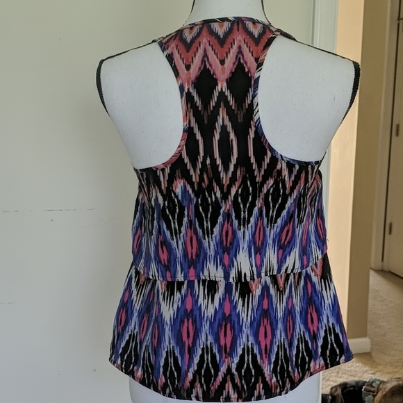 Material Girl Ruffled shirt - Picture 2 of 3